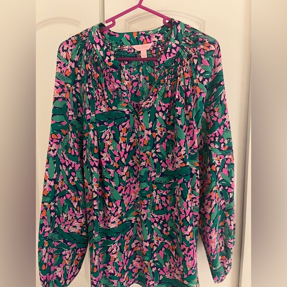 Lilly Pulitzer Tops - lilly pulitzer blouse 
new no tags
size large